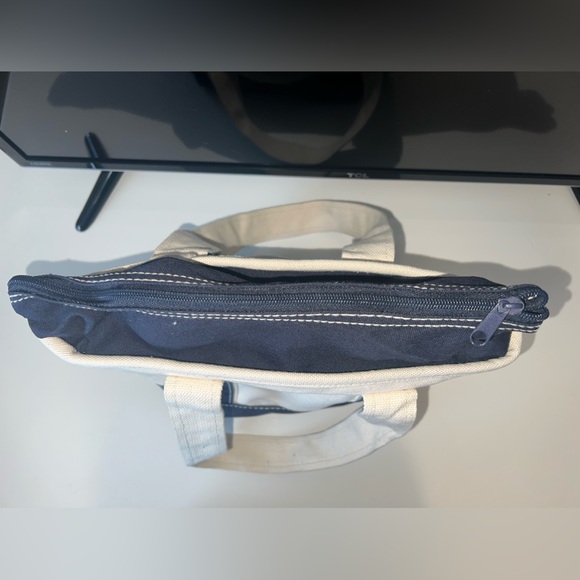 Mini Canvas Tote Purse With Zipper Closure in Cream and Navy - Picture 3 of 6